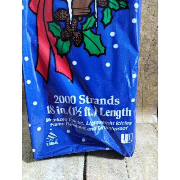 Vtg Icicles 2000 Strands 18" 1.5 Ft Metalized Plastic Tinsel Christmas Tree USA - Picture 2 of 3